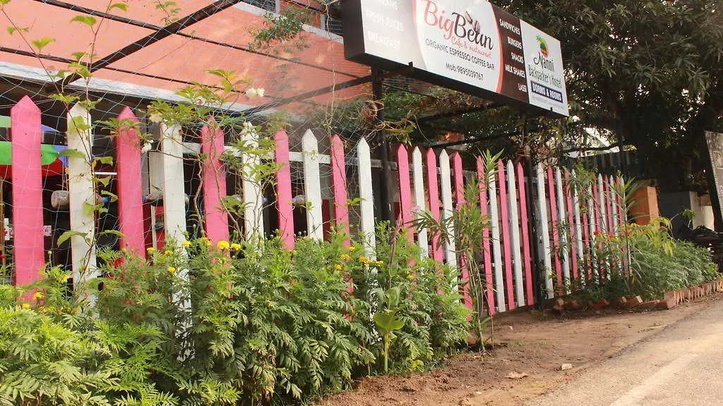 Nanni Backpackers hostel Alappuzha Indien