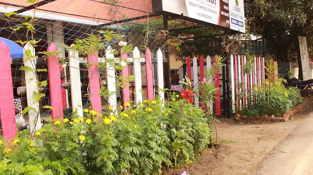 Nanni Backpackers hostel Alappuzha Indien