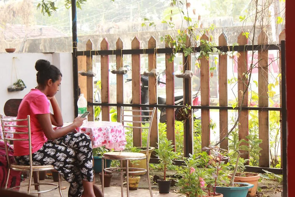 Nanni Backpackers hostel Alappuzha